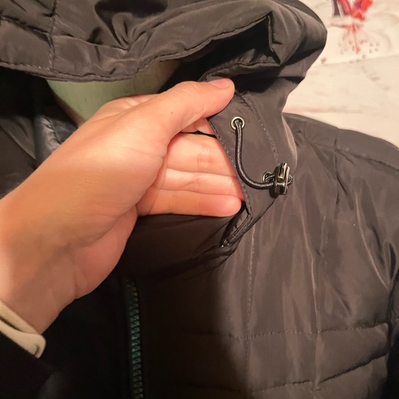 Calvin Klein winter puffer - Picture 7 of 7